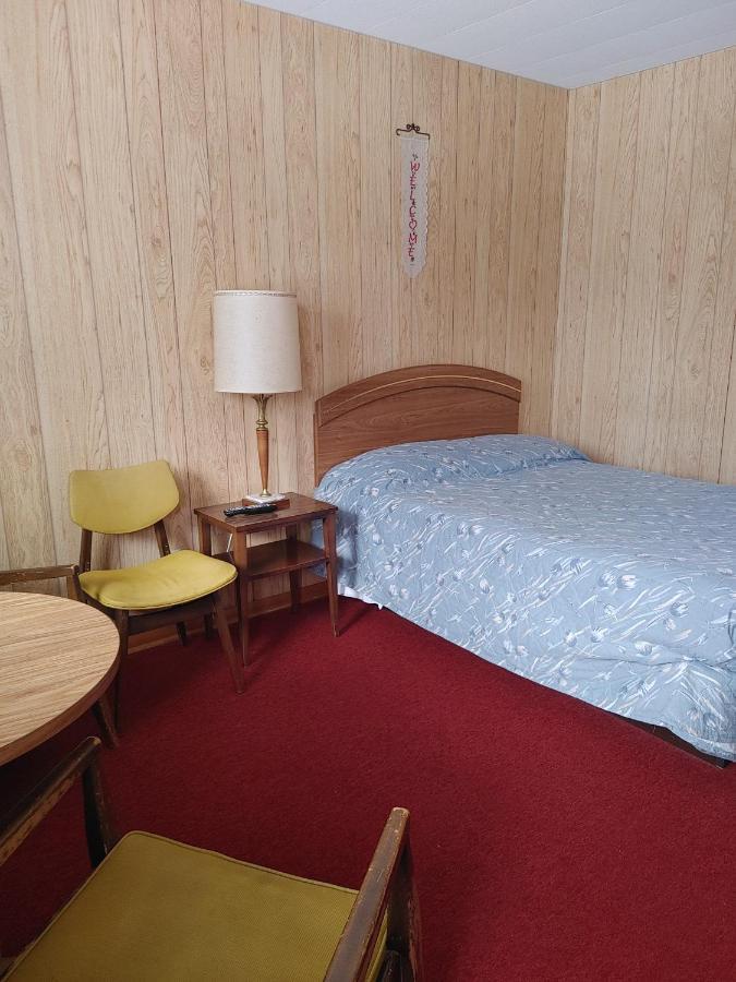 Sunset Motel Schreiber ภายนอก รูปภาพ